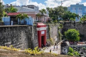 Old San Juan Walking tour Across Caribe