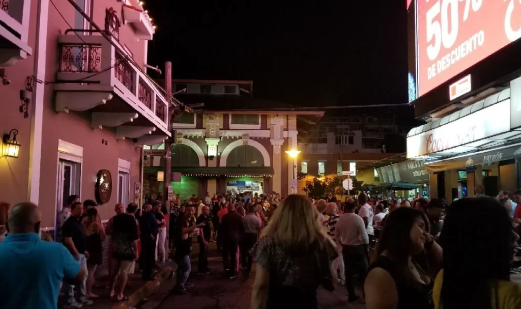 La Placita de Santrce Salsa Dance Across Caribe San Juan